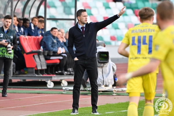 Футбол.  Артем Челядинский: "лимитчика" обязательно надо выпускать. Из-за этого и не получается всегда использовать Бакича
 