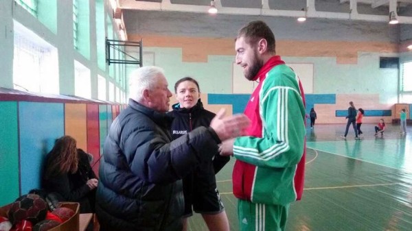 ГУБОП схватил племянника легенды гандбольного СКА. Задержанный сам становился чемпионом Европы, а после работал тренером в глубинке ГУБОП схватил племянника легенды гандбольного СКА. Задержанный сам становился чемпионом Европы, а после работал тренером в глубинке