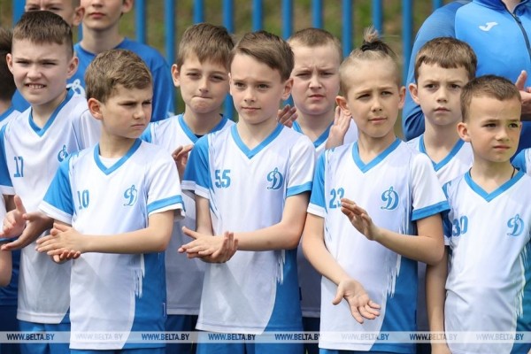 Юные футболисты БФСО "Динамо" получили новую площадку Юные футболисты БФСО "Динамо" получили новую площадку