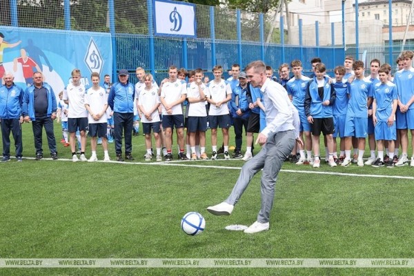 Юные футболисты БФСО "Динамо" получили новую площадку Юные футболисты БФСО "Динамо" получили новую площадку