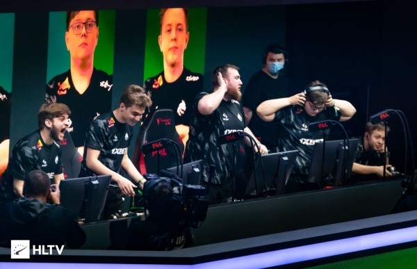 Разное.  Nemiga проиграла в DPC, Spirit вышла в полуфинал мейджора и другие новости индустрии за 19 мая
 