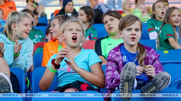 Вилейка и Логойск принимают отборочные этапы турнира "Кожаный мяч"