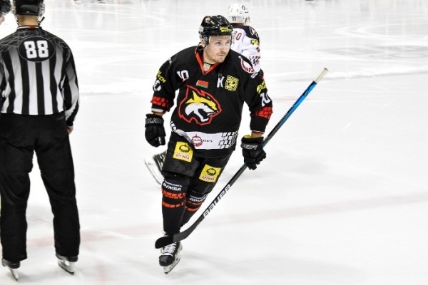 Хоккей.  Двукратный чемпион Беларуси Павел Развадовский перешел из "Гомеля" в "Шахтер"
 