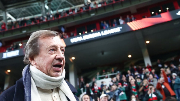 Футбол.  Юрий Семин: помню, Горлукович тогда привез от своего отца мне в подарок самогонку!
 