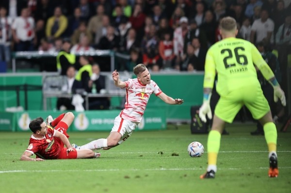 РБ Лейпцыг з першым трафеем