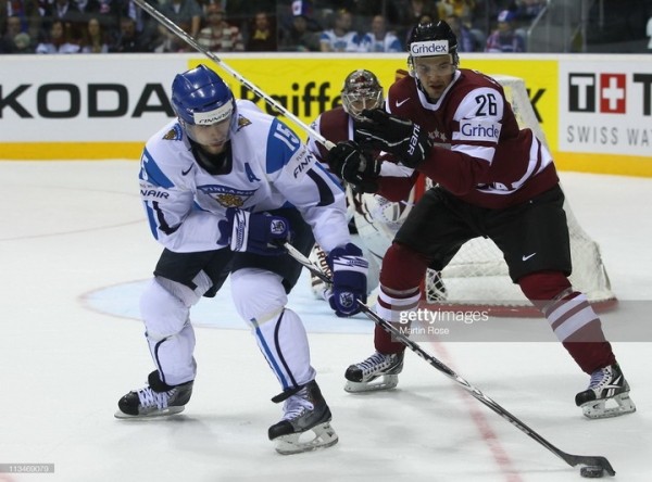 Хоккей.  ЧМ-2022. Сборная Финляндии одержала волевую победу над командой Латвии
 