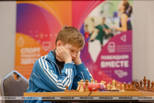 ФОТОФАКТ: Республиканские соревнования по шахматам среди детей и подростков "Белая ладья" в Минске ФОТОФАКТ: Республиканские соревнования по шахматам среди детей и подростков "Белая ладья" в Минске