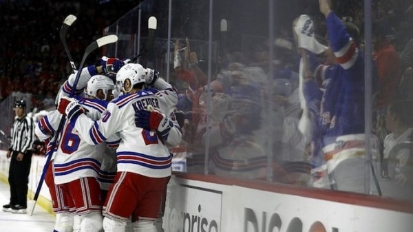 Хоккей. НХЛ. Кубок Стэнли. "Рейнджерс" — в финале Востока. Расписание третьего раунда
Хоккей. НХЛ. Кубок Стэнли. "Рейнджерс" — в финале Востока. Расписание третьего раунда