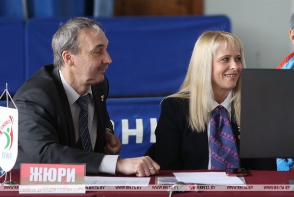 ФОТОФАКТ: Олимпийские дни молодежи по тяжелой атлетике проходят в Гомеле