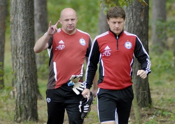 Брутальным был до первого слова, дружил с Пудышевым, многим игрокам помог стать своими в БАТЭ. Каким был Федорович – настоящая легенда белфутбола Брутальным был до первого слова, дружил с Пудышевым, многим игрокам помог стать своими в БАТЭ. Каким был Федорович – настоящая легенда белфутбола