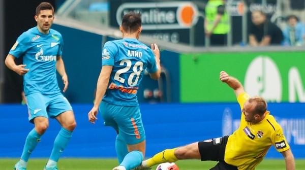 "Химки" прервали беспроигрышную серию в чемпионате России