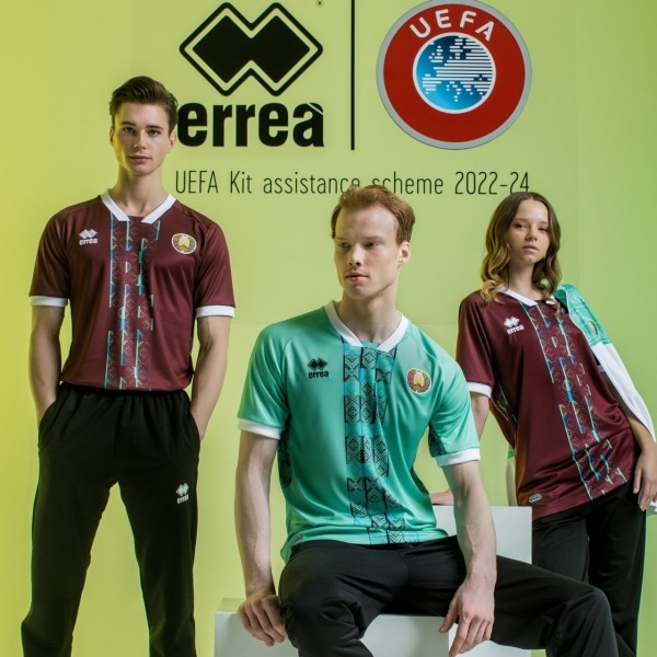 Футбол. БФФ представила новую форму национальной сборной до 2026 года
Футбол. БФФ представила новую форму национальной сборной до 2026 года