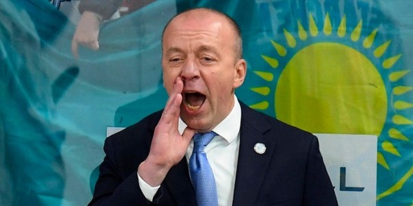 Хоккей.  "По своим делам". В Астану приезжал Андрей Скабелка
 