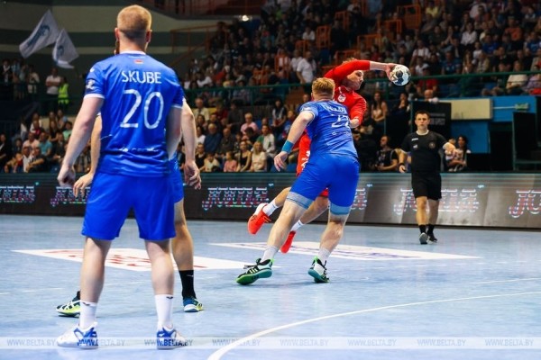 "Мешков Брест" в 14-й раз стал чемпионом Беларуси по гандболу "Мешков Брест" в 14-й раз стал чемпионом Беларуси по гандболу