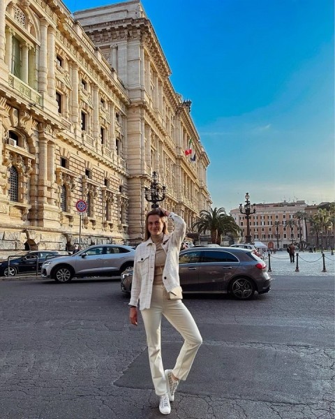 Теннис.  Арина Соболенко прибыла в Рим и начала подготовку к турниру, куда власти Италии не хотели пускать белорусов и россиян
 