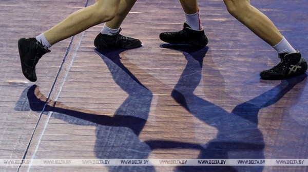 В "Стайках" прошла матчевая встреча юношеских команд Беларуси и России по самбо