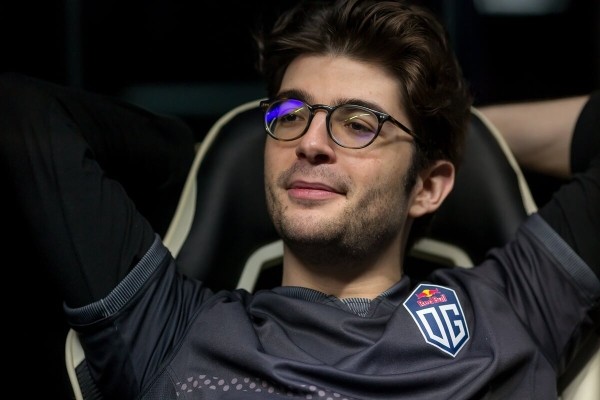 Разное.  Новая команда Lollipop21k, визит Ceb на прием к президенту Франции и другие новости киберспорта за 3 июня
 