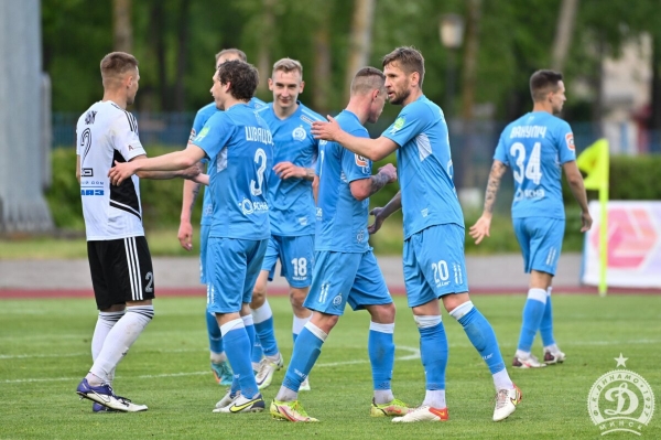 Сачивко лишил себя «особого момента гордости» в первом полном матче за «Динамо» – почему-то не пели гимн ни он, ни его партнеры по команде