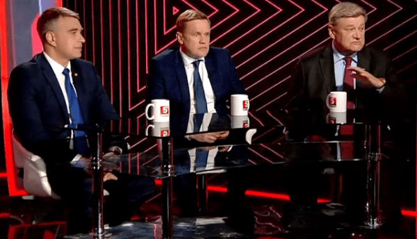 Москва открыла новые грани белспорта – в пятиборье докатились до символов русского фашизма, звезда фристайла Цупер (она из Украины) не видит причин для долгого бана Москва открыла новые грани белспорта – в пятиборье докатились до символов русского фашизма, звезда фристайла Цупер (она из Украины) не видит причин для долгого бана