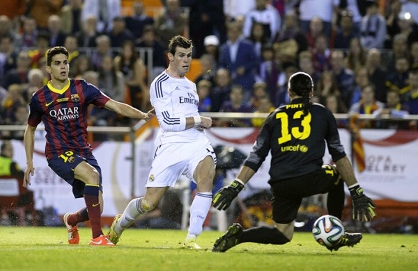 Все, Бэйл уходит из &laquo;Реала&raquo;. Вот фото главных моментов: и великий гол &laquo;Барсе&raquo;, и ножницы в финале ЛЧ