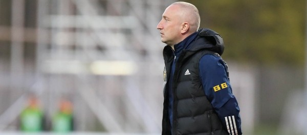 Михайлов сделал из БАТЭ лучшую команду на старте сезона, но дальше могут быть проблемы: состав слишком мал, конфликт с Умаровым не разрешить Михайлов сделал из БАТЭ лучшую команду на старте сезона, но дальше могут быть проблемы: состав слишком мал, конфликт с Умаровым не разрешить