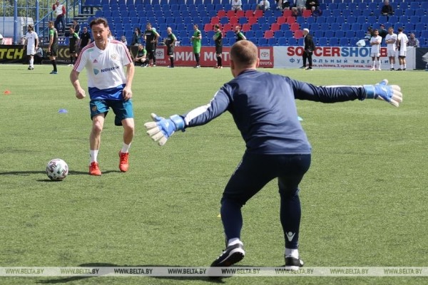 ФОТОФАКТ: Турнир по мини-футболу "Кубок Посольства Российской Федерации в Республике Беларусь" ФОТОФАКТ: Турнир по мини-футболу "Кубок Посольства Российской Федерации в Республике Беларусь"