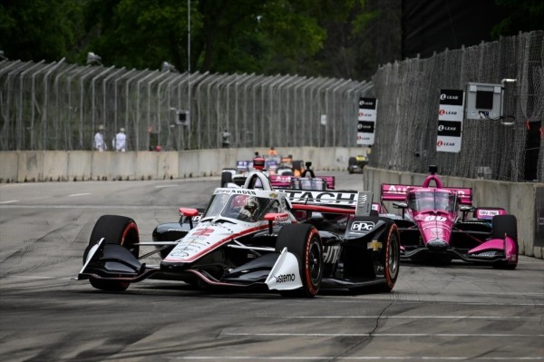 Прарыў у пачатку і супрацьстаянне з Росі ў канцы. Уіл Паўэр прыгожа выграў Гран Пры Дэтройта Прарыў у пачатку і супрацьстаянне з Росі ў канцы. Уіл Паўэр прыгожа выграў Гран Пры Дэтройта