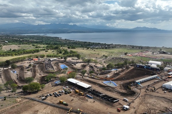 Старыя тэндэнцыі на новым месцы. Мотакросавы Гран Пры Інданэзіі абышоўся без сенсацый, але цікава было