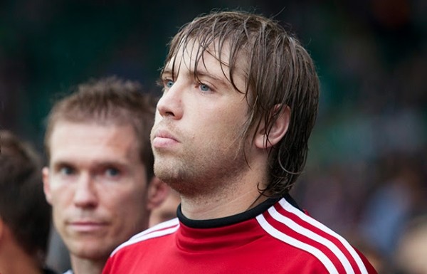 Экс-форвард сборной и БАТЭ играет в «вышке» с лишним весом. Он далеко не первый толстячок в белфутболе