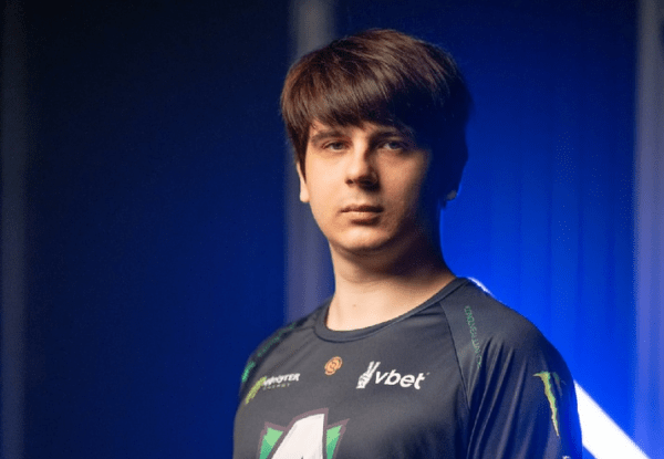 Разное.  Первые оценки Diablo Immortal, трейлер сериала по Resident Evil и другие новости индустрии за 6 июня
 