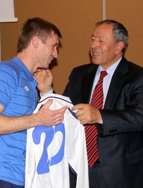 Как алкоголь влиял на карьеры в белфутболе: Малофеева прятали в Шотландии, Милевского и Лаптева выгоняли из сборных, а Тумиловичу помогло в нервном матче