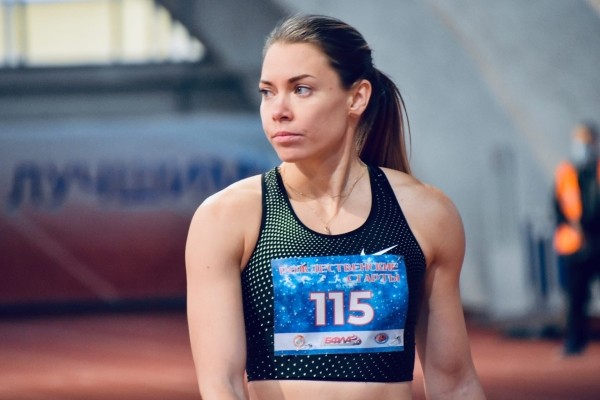 Молчание после выборов-2020 отвернуло коллег, долго залечивала травму, вычеркнувшую ОИ в Токио. Узнали, как поживает Талай (не паралимпиец, а барьеристка)