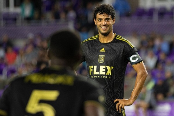 Бэйл улетел в МЛС – там мощная компания: Дуглас Коста, Матюиди, Чичарито. И кризисный Алешандре Пато