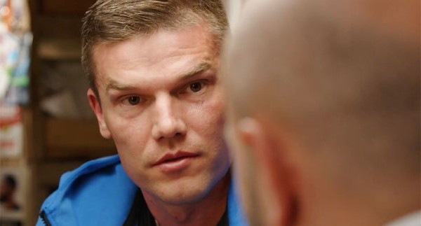 «25 февраля я бы ушел из футбола». Экс-капитан сборной России – о готовности встать на колени перед Путиным, чтобы остановить войну, и поддержке бана УЕФА «25 февраля я бы ушел из футбола». Экс-капитан сборной России – о готовности встать на колени перед Путиным, чтобы остановить войну, и поддержке бана УЕФА