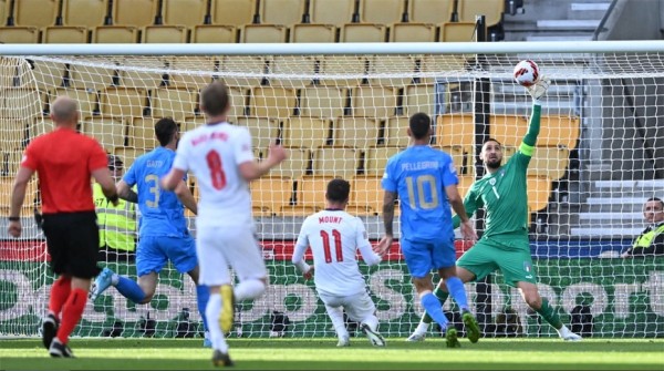 Англичане и итальянцы разошлись миром в матче Лиги наций УЕФА Англичане и итальянцы разошлись миром в матче Лиги наций УЕФА