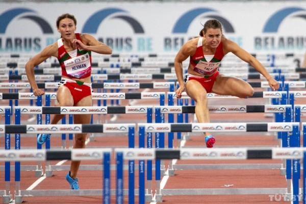 Молчание после выборов-2020 отвернуло коллег, долго залечивала травму, вычеркнувшую ОИ в Токио. Узнали, как поживает Талай (не паралимпиец, а барьеристка)