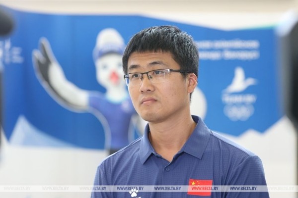 ФОТОФАКТ: Сборная КНР по гандболу посетила НОК Беларуси ФОТОФАКТ: Сборная КНР по гандболу посетила НОК Беларуси