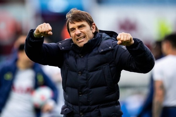 Тактические итоги сезона: упор на один фланг (спасибо «Ливерпулю» и «Барсе»), крайние защитники меняют игру, эпоха Месси и Роналду заканчивается Тактические итоги сезона: упор на один фланг (спасибо «Ливерпулю» и «Барсе»), крайние защитники меняют игру, эпоха Месси и Роналду заканчивается