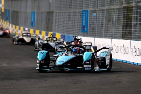 Тактыкай і хуткасцю. Мітчэл Эванс выйграў першы электрапрыз Джакарты Тактыкай і хуткасцю. Мітчэл Эванс выйграў першы электрапрыз Джакарты