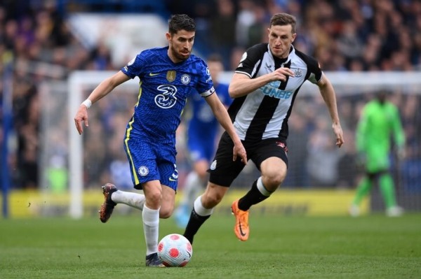 Тактические итоги сезона: упор на один фланг (спасибо «Ливерпулю» и «Барсе»), крайние защитники меняют игру, эпоха Месси и Роналду заканчивается Тактические итоги сезона: упор на один фланг (спасибо «Ливерпулю» и «Барсе»), крайние защитники меняют игру, эпоха Месси и Роналду заканчивается