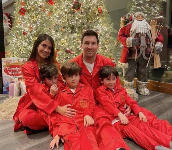 Месси объясняет плохой сезон: был не готов к переезду в холодный Париж🥶, адаптации помешал ковид, вылет из ЛЧ &ndash; удар