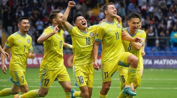 Футболисты Казахстана победили словаков в Лиге наций