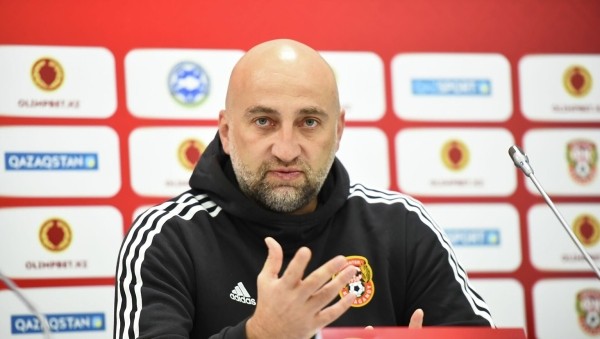 Казахстан обыграл тех, с кем не справились беларусы, и сейчас лидирует в группе (даже словаков). Это как? И в чем Беларусь хуже? Казахстан обыграл тех, с кем не справились беларусы, и сейчас лидирует в группе (даже словаков). Это как? И в чем Беларусь хуже?