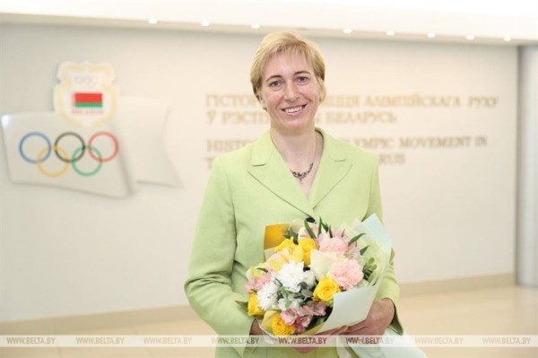 Президент НОК Беларуси поздравил Екатерину Карстен с юбилеем