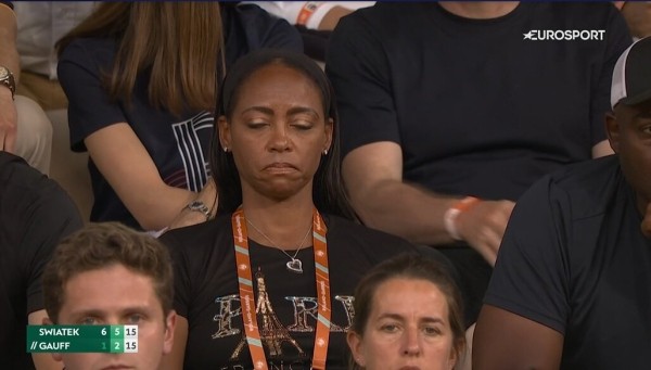 Ига Швентек – нереальная! Титул «Ролан Гаррос», 35 побед подряд – она в два раза лучше всех в туре Ига Швентек – нереальная! Титул «Ролан Гаррос», 35 побед подряд – она в два раза лучше всех в туре