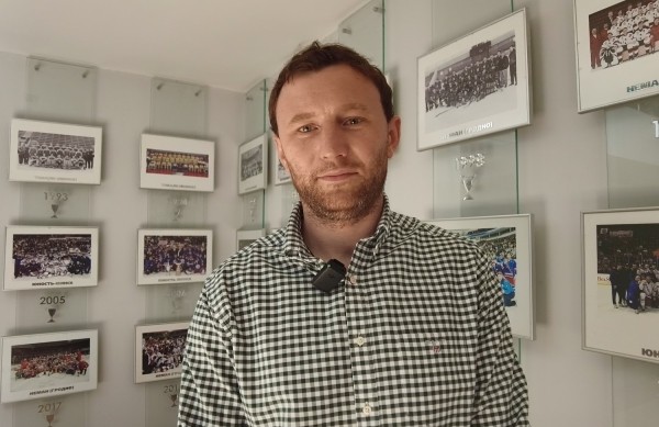 Хоккей.  Алексей Ефименко о "Динамо-Шиннике": это важный социальный проект для Бобруйска, потому что болельщики любят хоккей
 