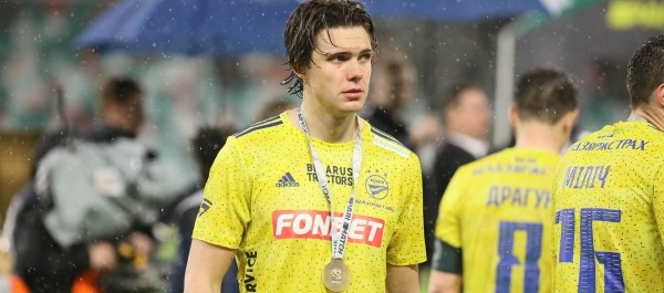 Михайлов сделал из БАТЭ лучшую команду на старте сезона, но дальше могут быть проблемы: состав слишком мал, конфликт с Умаровым не разрешить Михайлов сделал из БАТЭ лучшую команду на старте сезона, но дальше могут быть проблемы: состав слишком мал, конфликт с Умаровым не разрешить