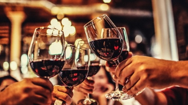 Футбол. Неймар: быть спортсменом нелегко. Нельзя праздновать дни рождения бабушки, сына, жены и особенно свой
Футбол. Неймар: быть спортсменом нелегко. Нельзя праздновать дни рождения бабушки, сына, жены и особенно свой