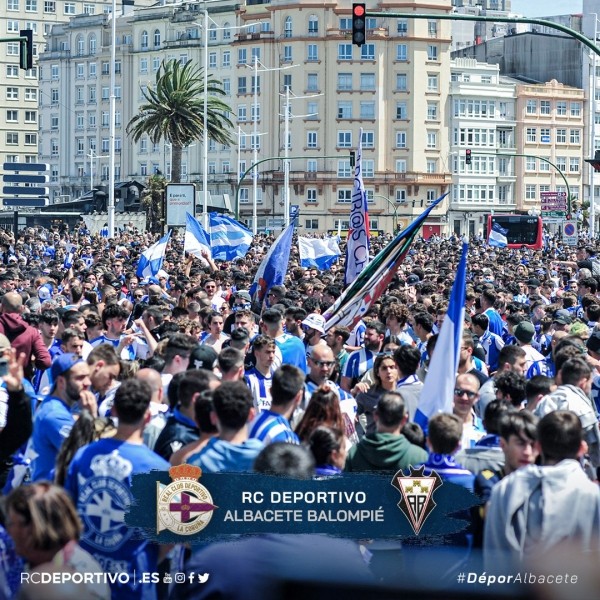 На решающий матч сезона полуфиналиста ЛЧ-2003/04 пришло больше 30 тысяч человек. И это на игру третьего (!!) дивизиона