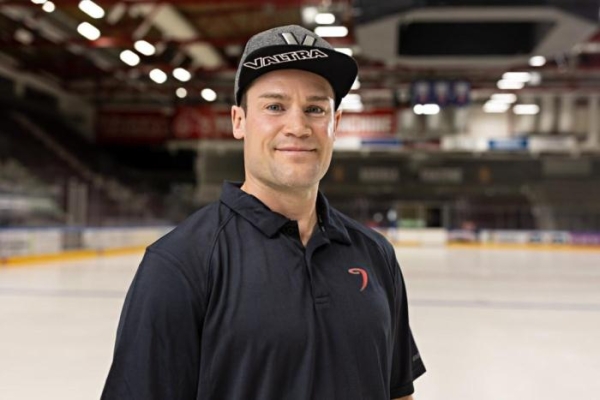 Хоккей.  Джефф Платт продолжит карьеру в чемпионате Финляндии
 